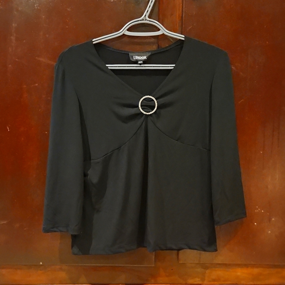 Lindor shirt size small